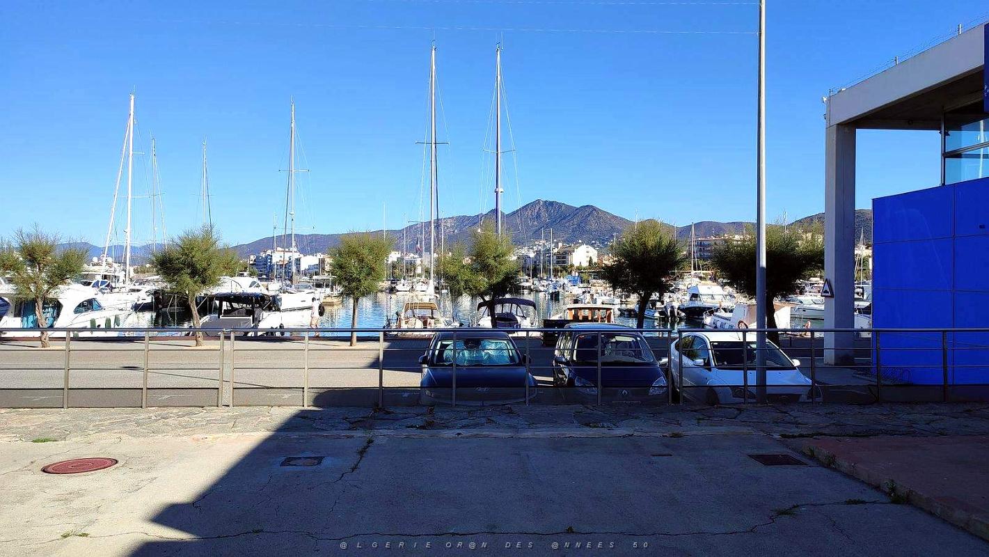 13 - Rosas - Port.jpg